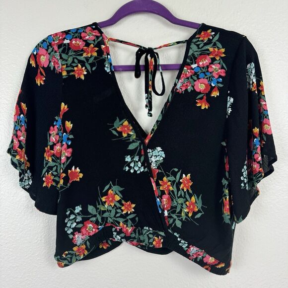 Xhilaration Gauzy Boho Flutter Sleeve Floral Cropped Wrap Top Black Pink Small - Picture 9 of 15